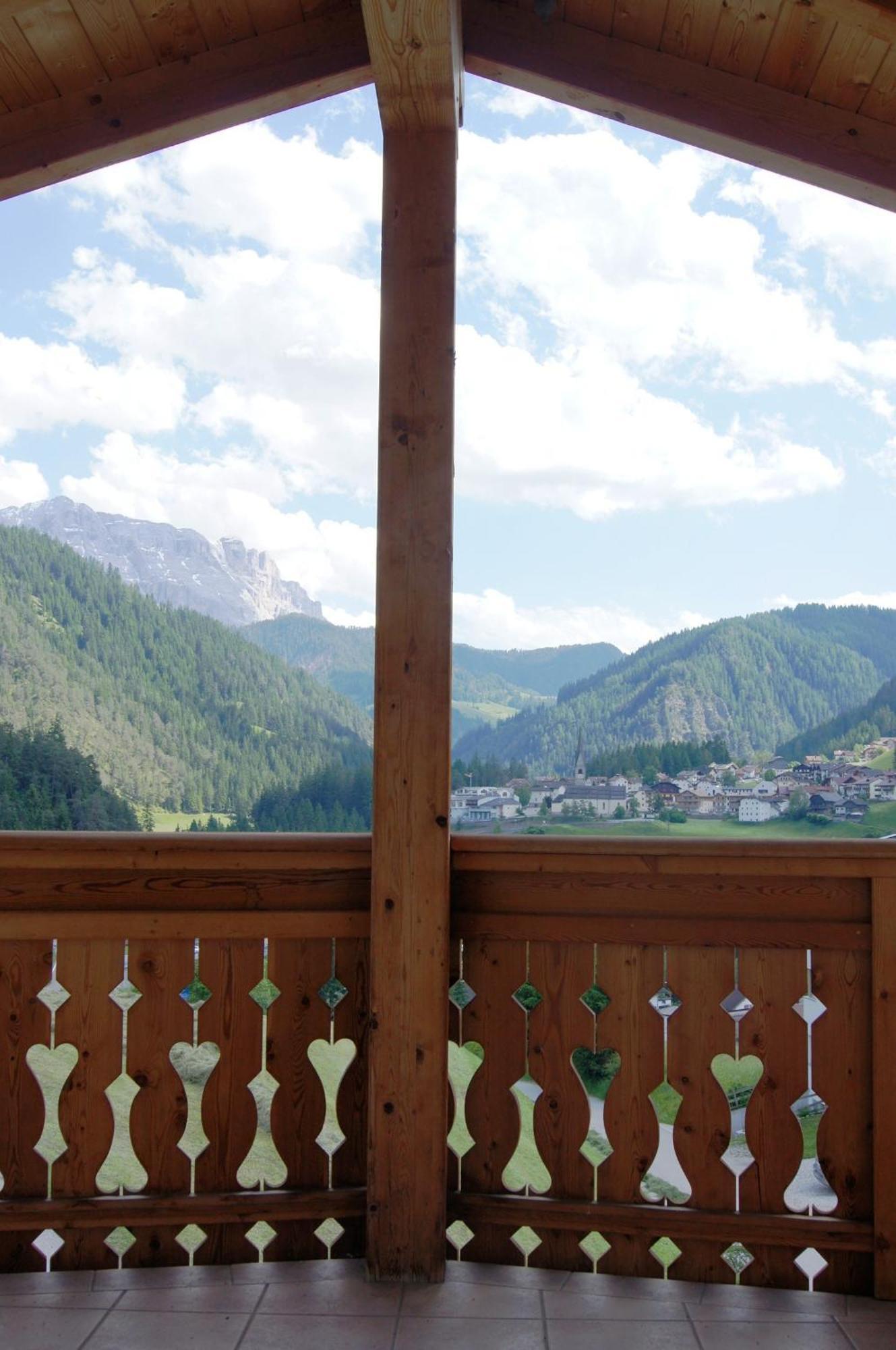 Piculin Alpin Apartments San Martino in Badia Εξωτερικό φωτογραφία