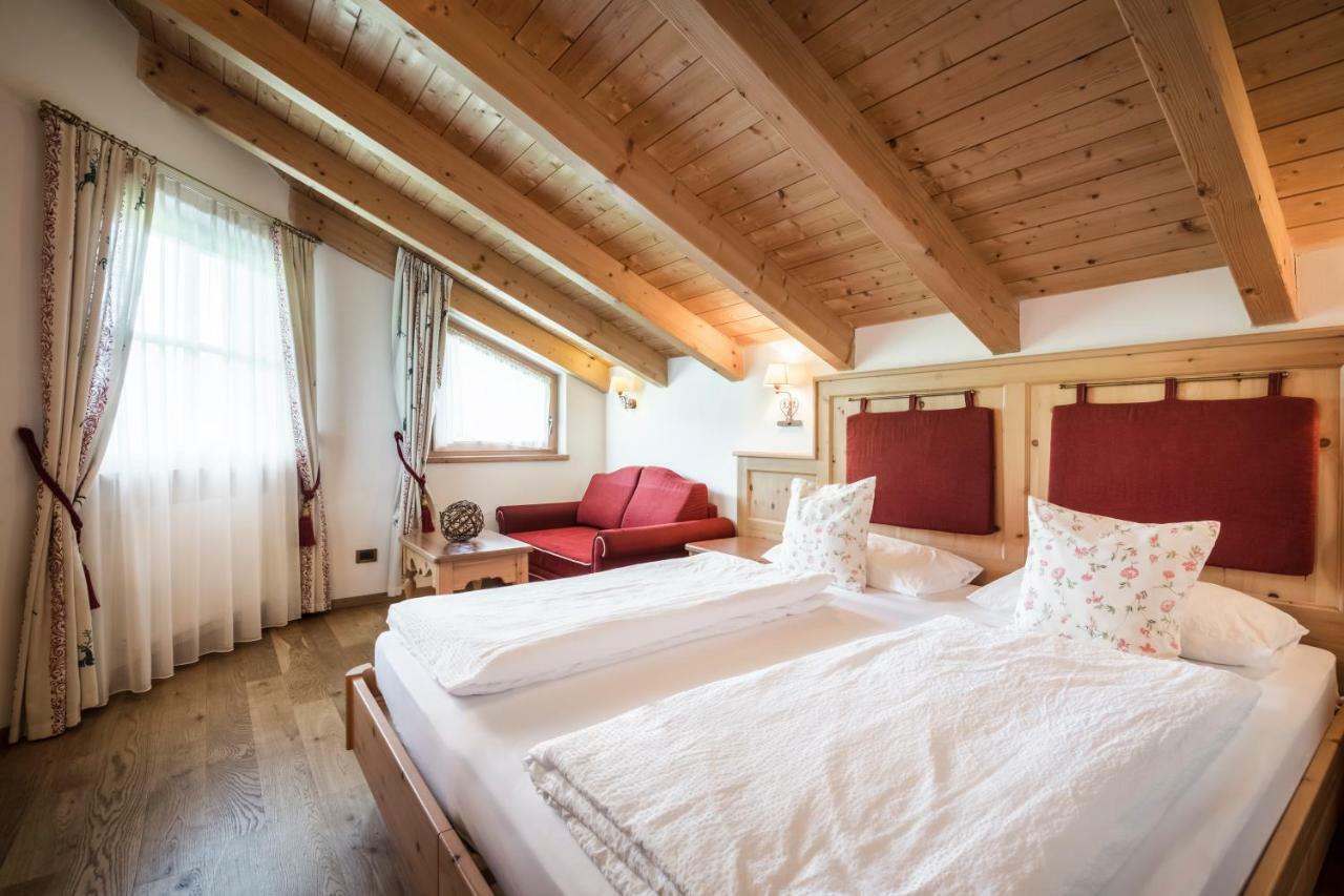 Piculin Alpin Apartments San Martino in Badia Εξωτερικό φωτογραφία